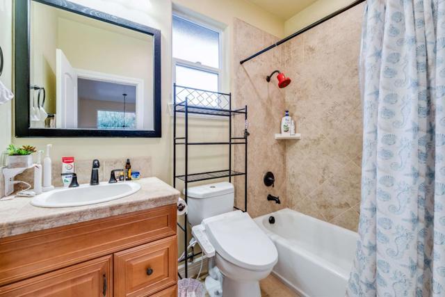17645 Manzanita Drive, Morgan Hill CA: https://media.crmls.org/mediaz/b0e65a2d-a4e7-433c-bbe7-890e505185d1.jpg