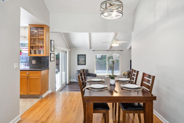 Image 6 of 31 For 1296 Vintner Way