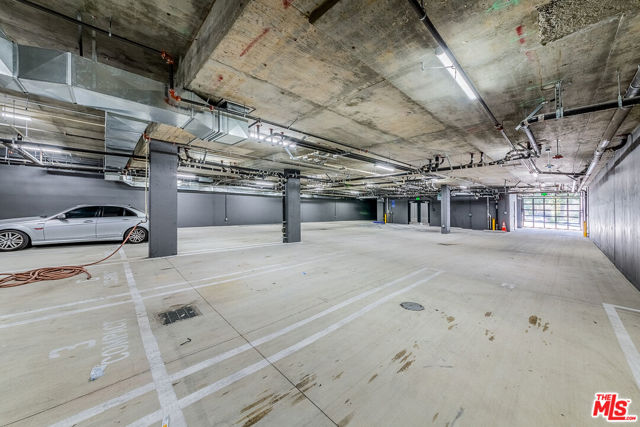 214 S Westmoreland Avenue, Los Angeles CA: https://media.crmls.org/mediaz/b0e788c7-461c-4c90-a2a7-56f19a91e1fe.jpg