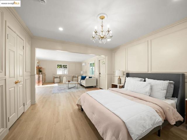 Image 20 of 48 For 8 Skander Ct