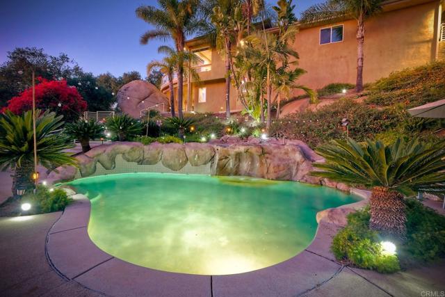 Detail Gallery Image 61 of 68 For 28521 Gladstone Ct, Escondido,  CA 92026 - 3 Beds | 3/1 Baths