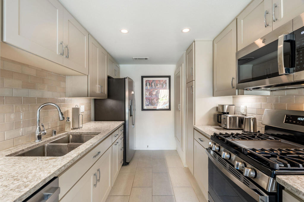 MLS #219137962DA image #10