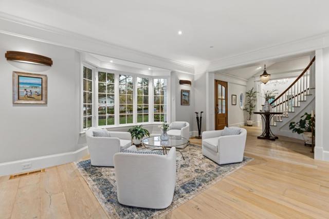 17930 Vineland Avenue, Monte Sereno CA: https://media.crmls.org/mediaz/b0ecf9f5-613d-44eb-8912-2debc33877e9.jpg