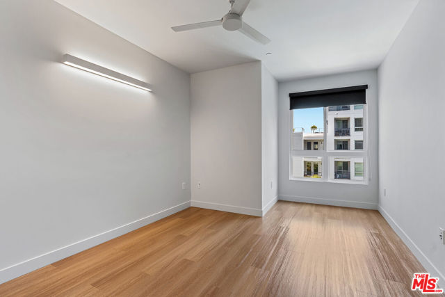 10601 Washington Boulevard, Culver City CA: https://media.crmls.org/mediaz/b0ed879c-50a0-4f7f-b9a0-317a42911b00.jpg