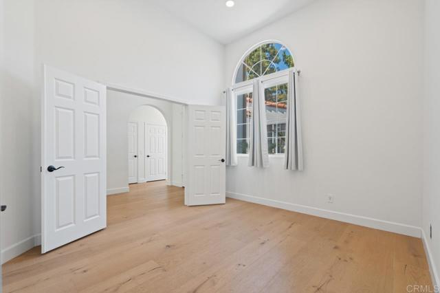 Detail Gallery Image 40 of 75 For 2327 Falkirk Row, La Jolla,  CA 92037 - 3 Beds | 3/1 Baths