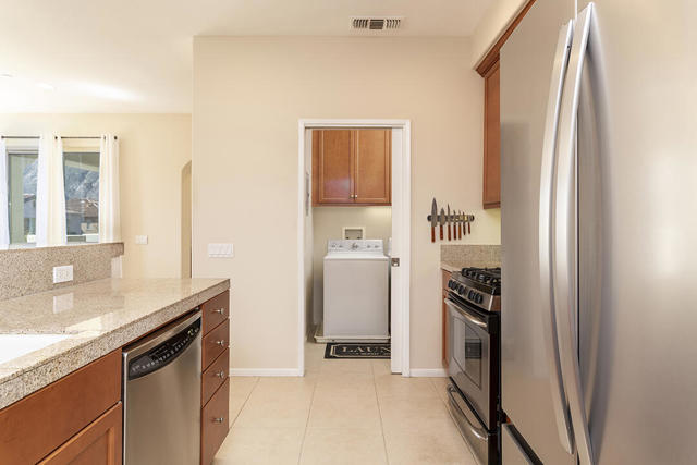 1370 Yermo Drive S, Palm Springs, CA 92262
