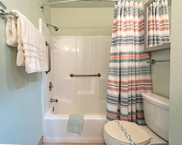 2820 N Arcadia Court, Palm Springs CA: https://media.crmls.org/mediaz/b0ee95af-9ab2-4f20-a12d-8d74bcd1ec69.jpg