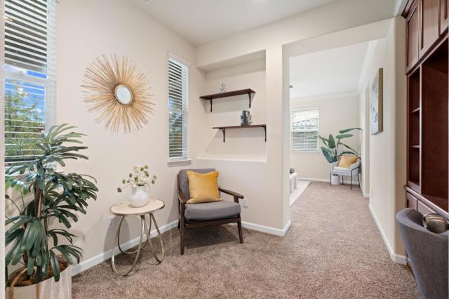 5300 Fioli Loop, San Ramon CA: https://media.crmls.org/mediaz/b0eea1dc-4c06-4c66-8412-9369a698d6b7.jpg