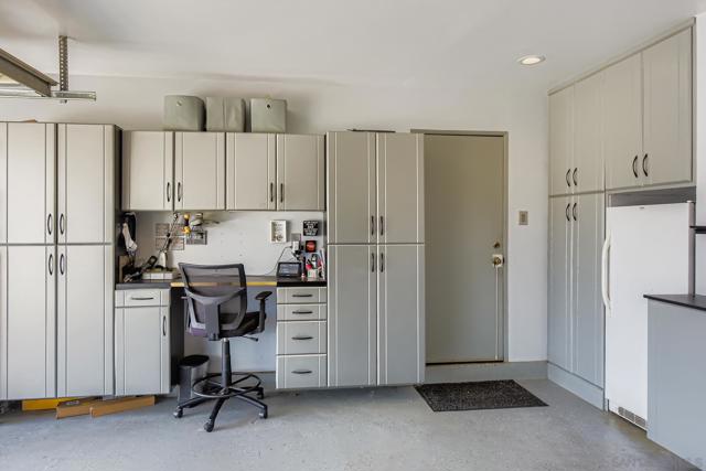 12450 Robison Blvd, Poway CA: https://media.crmls.org/mediaz/b0ef2d07-c8c6-48c4-a3fe-09d615c483c6.jpg