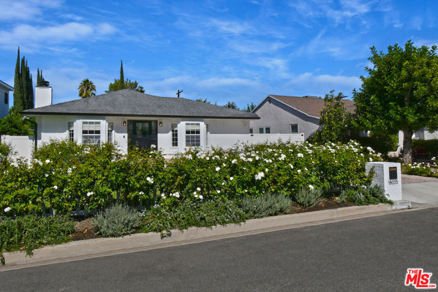 18033 Rosita Street photo 2