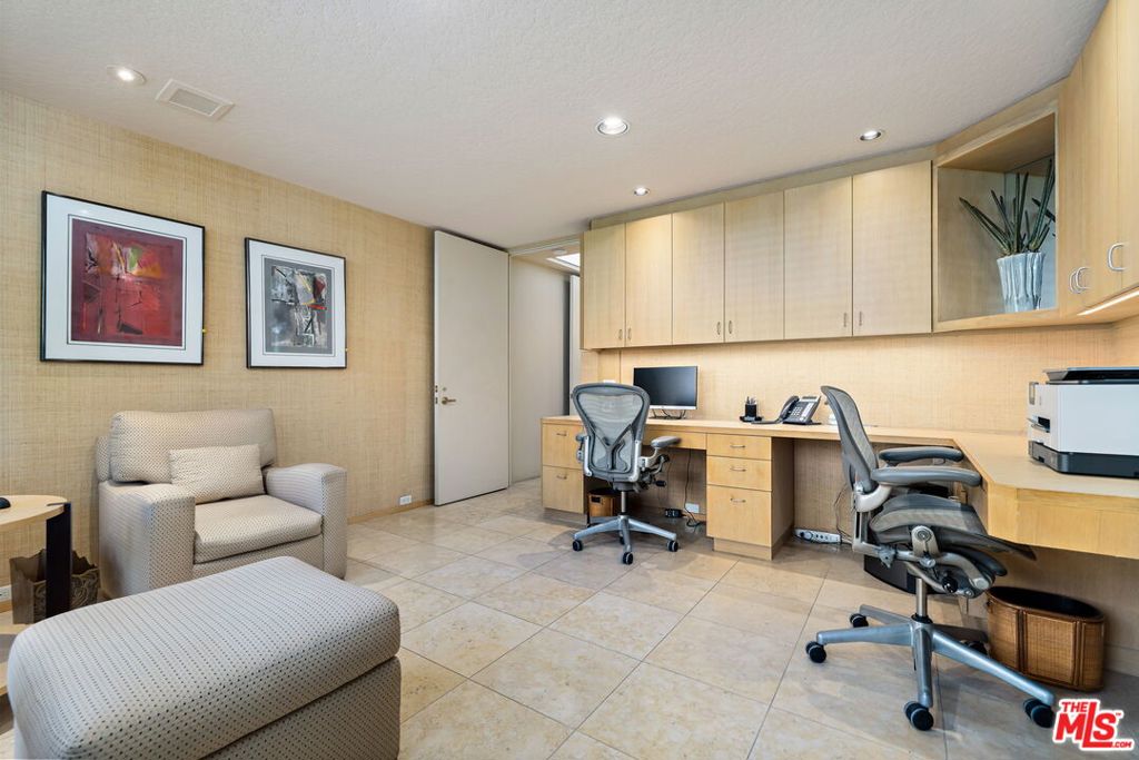 MLS #25606817 image #27