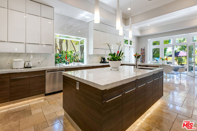 Drew Fenton | 11729 Wetherby Lane Los Angeles CA | MLS: 6991140