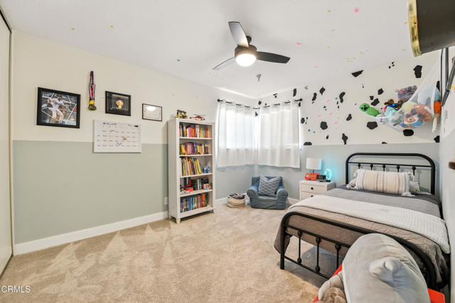 497 Azalea Street, Thousand Oaks CA: https://media.crmls.org/mediaz/b0effbfa-8f98-488c-be9b-39d8d2f40917.jpg