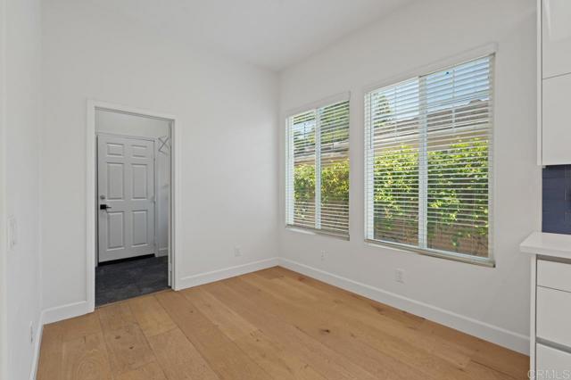 Detail Gallery Image 30 of 75 For 2327 Falkirk Row, La Jolla,  CA 92037 - 3 Beds | 3/1 Baths
