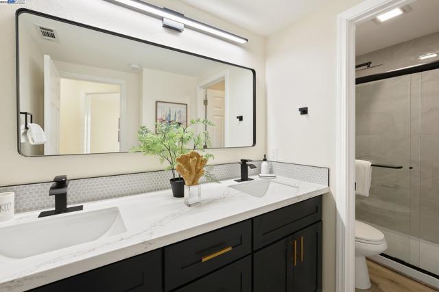 5089 Winterbrook Ave, Dublin CA: https://media.crmls.org/mediaz/b0f1e633-8395-46b8-9832-c83bf979534f.jpg