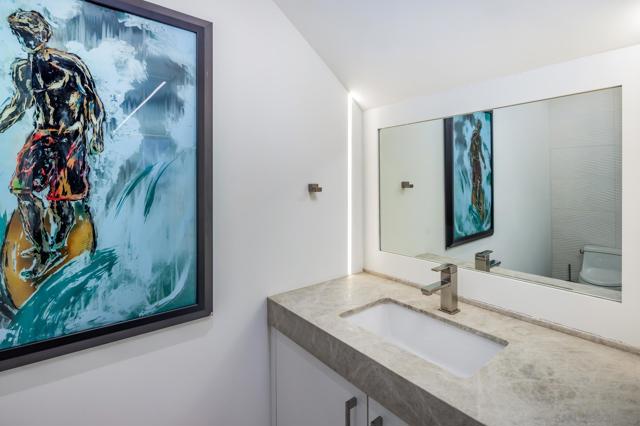 Image 34 of 47 For 2516 San Elijo Ave