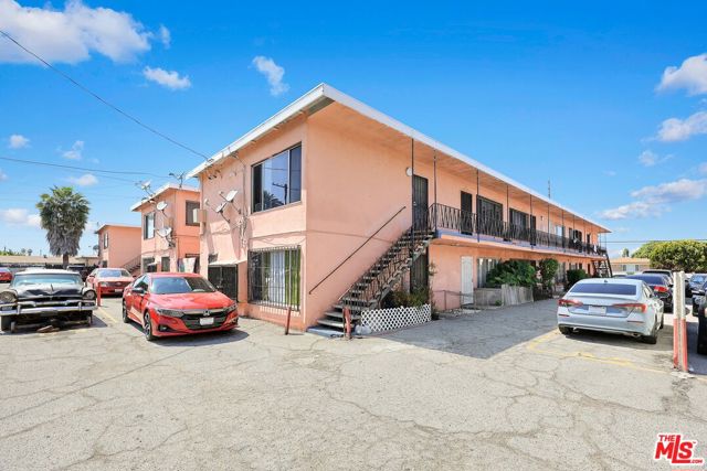 520 120th Street, Los Angeles, California 90044, ,Multi-Family,For Sale,120th,24430909