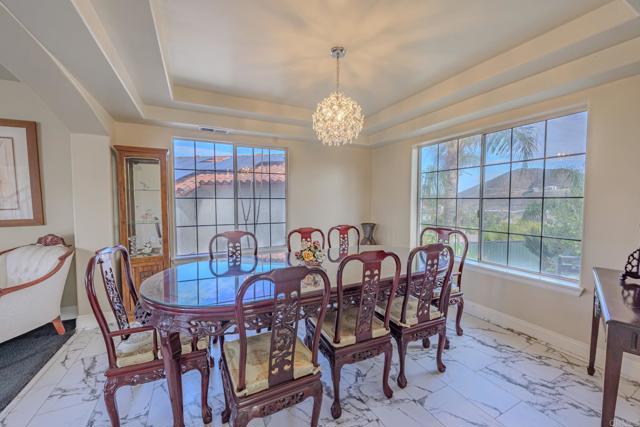 22633 Inspiration Pt, Canyon Lake CA: https://media.crmls.org/mediaz/b0f5bded-9438-4431-a349-82cf83e58a55.jpg