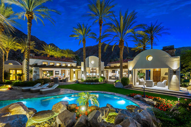 78653 Peerless Place, La Quinta CA: https://media.crmls.org/mediaz/b0f5be04-a4b8-45ad-8216-40ebeaf07f1d.jpg