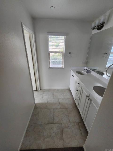 Home for Sale in Vista