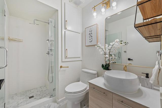 219 Commons Lane, Foster City CA: https://media.crmls.org/mediaz/b0f78279-a539-47d8-96dd-e2e055b11520.jpg
