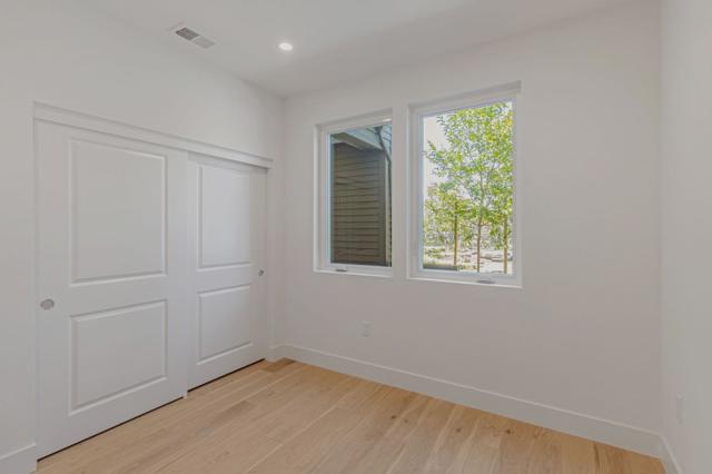 2880 Josephine Lane, Palo Alto CA: https://media.crmls.org/mediaz/b0f7889d-08eb-4f03-b3c1-bd66305b5a41.jpg