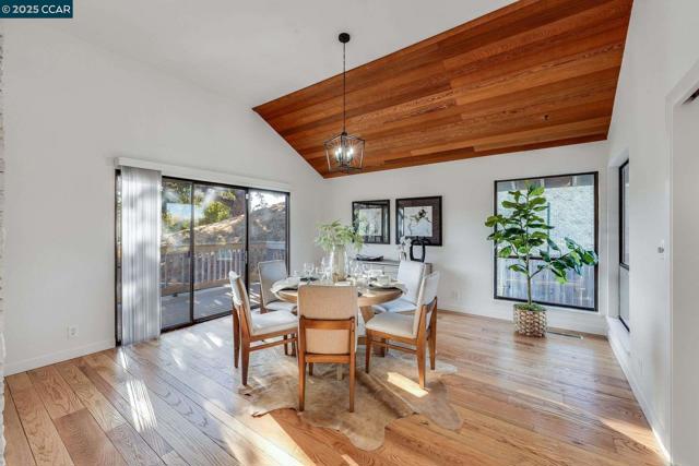 36 Candlewood Place, Walnut Creek CA: https://media.crmls.org/mediaz/b0f8c18a-8dc2-436d-9642-dda6d094e1d2.jpg