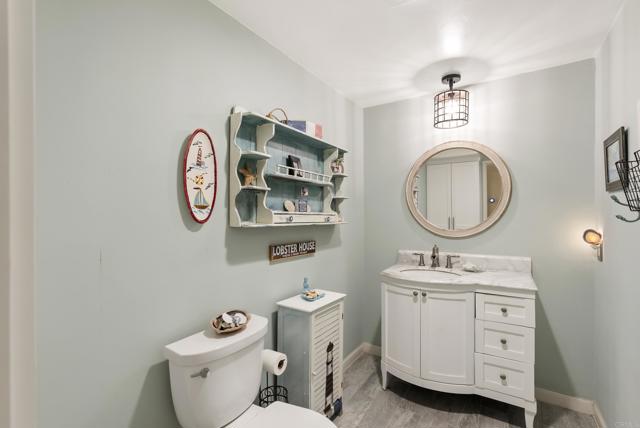 Detail Gallery Image 16 of 47 For 4989 Corte Playa Encino, San Diego,  CA 92124 - 4 Beds | 2/1 Baths