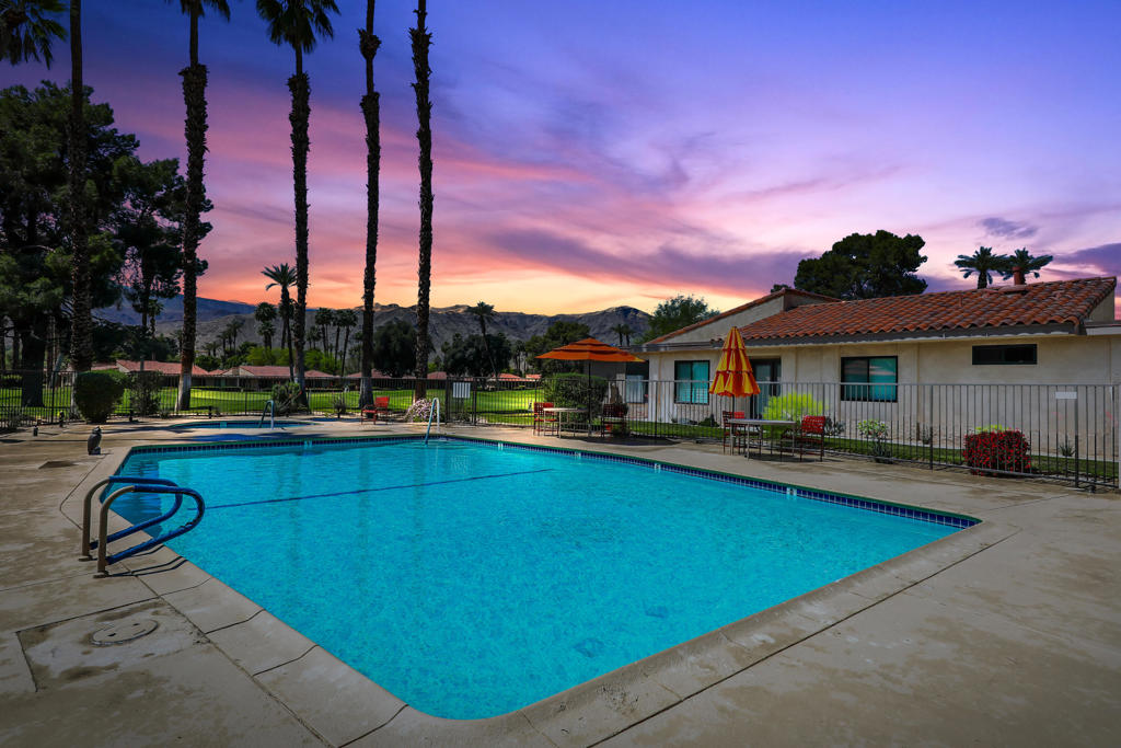 89 La Ronda Drive