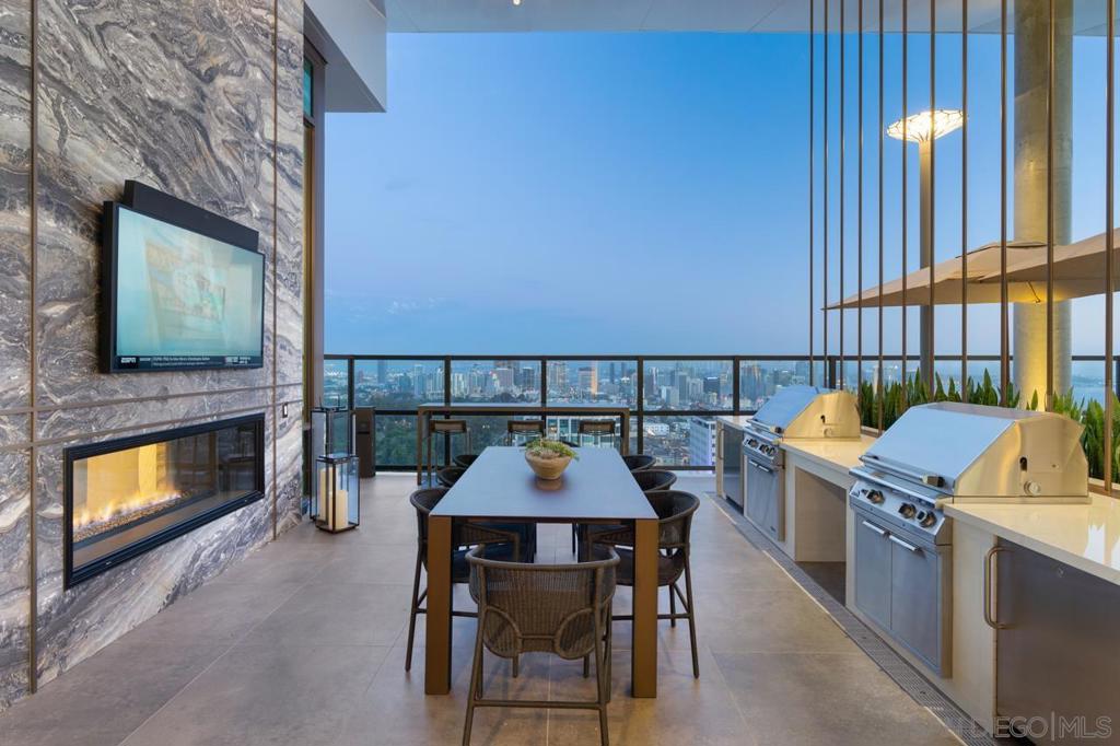 525 Olive - photo 16