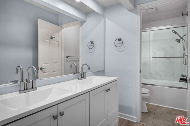 8600 Tuscany Avenue, Playa del Rey CA: https://media.crmls.org/mediaz/b0fac30d-461f-45f1-a4aa-044447afe6b2.jpg