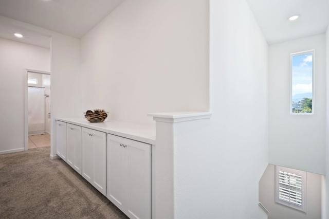 1060 Jan Avenue, Hollister CA: https://media.crmls.org/mediaz/b0fb371e-4ad8-4db6-97b2-d536722a4168.jpg