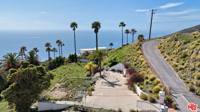 Drew Fenton | 4417 Vista Del Preseas Malibu CA | MLS: 7131479