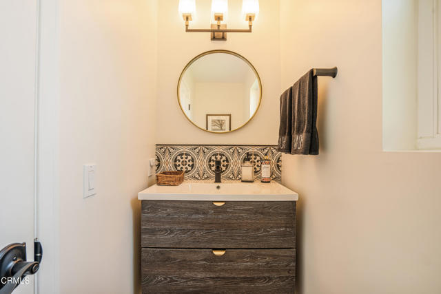 Detail Gallery Image 42 of 75 For 6065 Cielo Vista Ct, Camarillo,  CA 93012 - 6 Beds | 2/1 Baths