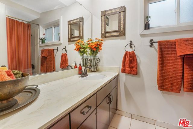 1237 Brian Street, Placentia CA: https://media.crmls.org/mediaz/b0fcd54d-89bb-4ba2-b5b5-5fdc507e2949.jpg
