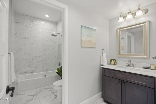 Detail Gallery Image 25 of 43 For 3236 Royal Oaks Dr #5,  Thousand Oaks,  CA 91362 - 3 Beds | 2/1 Baths