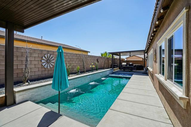 42912 Gazapo Court, Indio CA: https://media.crmls.org/mediaz/b0fe2663-7b77-41d0-af00-9384797c69e3.jpg