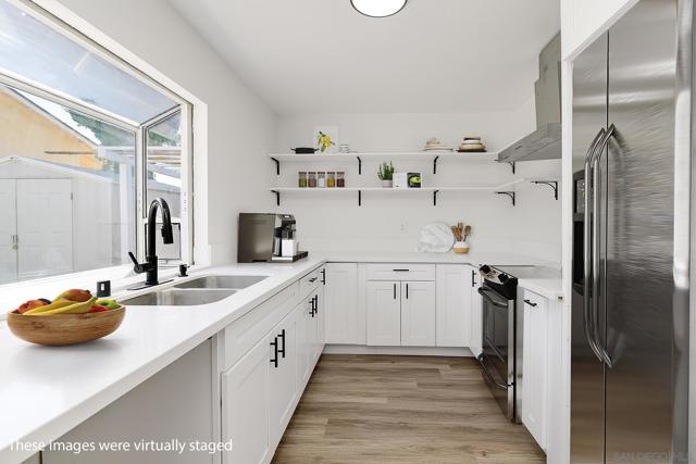 531 Bluffview Rd, Spring Valley CA: https://media.crmls.org/mediaz/b0fe3728-acfe-4fce-9353-c371bb6aed2f.jpg