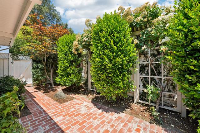1714 Sweetbriar Drive, San Jose CA: https://media.crmls.org/mediaz/b0fe8399-397b-4651-b47b-a8d82ba9c55e.jpg