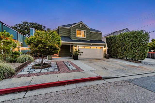 1647 Schooner Court, Santa Cruz CA: https://media.crmls.org/mediaz/b0ff068b-d4ec-40e1-a017-aaa7c07ef71f.jpg