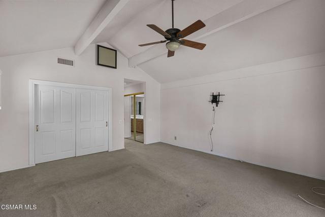 4411 Regents Court, Westlake Village CA: https://media.crmls.org/mediaz/b0ff7ac4-5593-47ab-9b3c-1384ea399c59.jpg