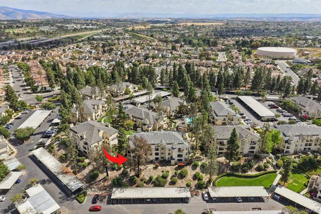 2077 Lakeridge Circle, Chula Vista CA: https://media.crmls.org/mediaz/b0ffabe6-2dfc-4452-b5fe-a0b88fde1a77.jpg