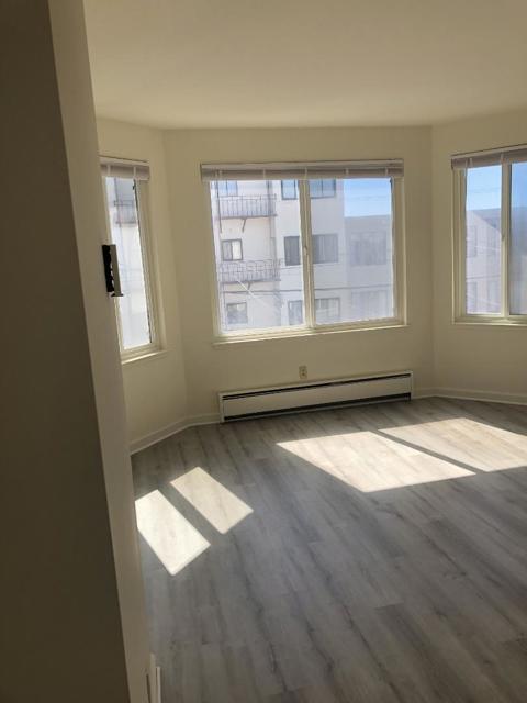 1380 48th Avenue, San Francisco CA: https://media.crmls.org/mediaz/b1013327-e6f2-485d-958c-66fb861f1227.jpg