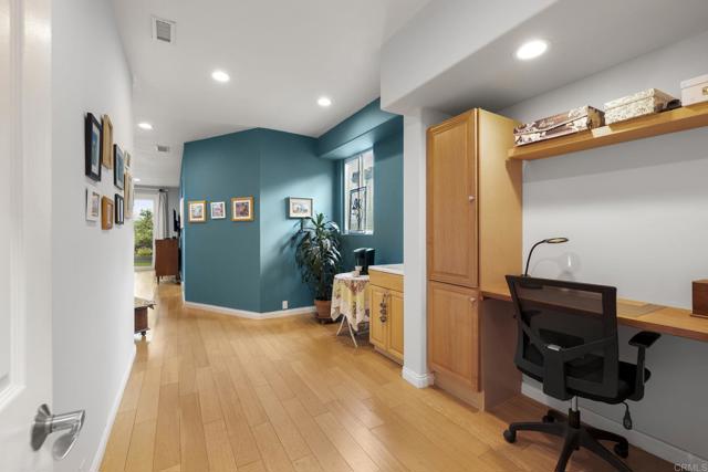 Detail Gallery Image 37 of 75 For 1402 Rimrock Dr, Escondido,  CA 92027 - 4 Beds | 3/1 Baths