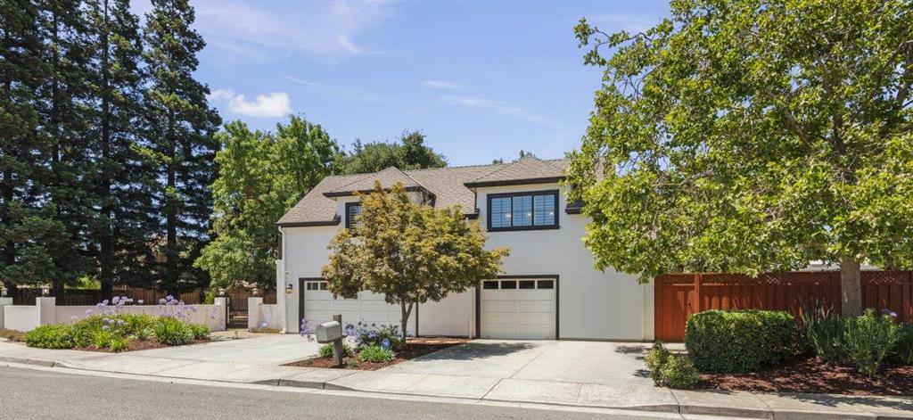 16995 Pine Way