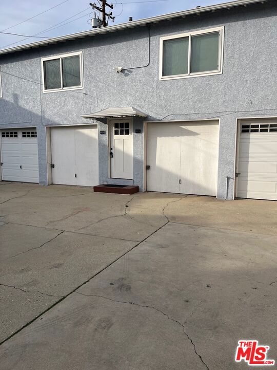 3/4 E Nutwood Street #3/4