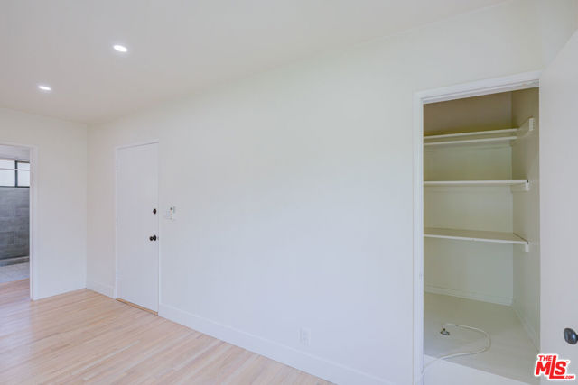 11825 Iowa Avenue, Los Angeles CA: https://media.crmls.org/mediaz/b1058b0f-3061-40c2-b61f-189dbcff6f8a.jpg
