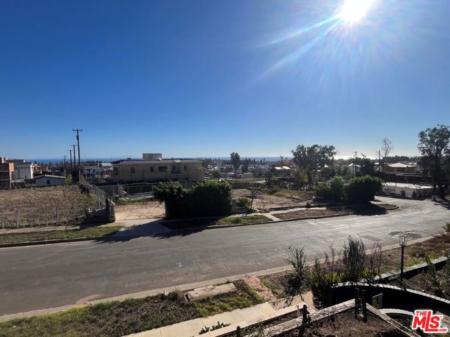 14915 Bestor Boulevard photo 5