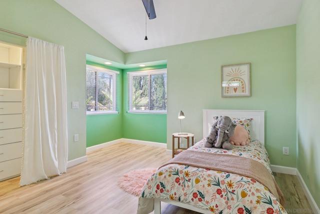 MLS #250036142SD image #33