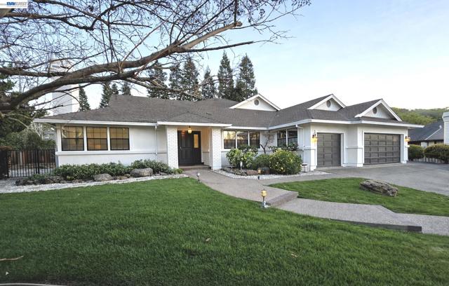 Image 2 of 53 For 2737 Harland Ct